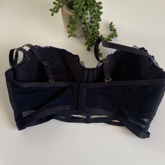 Bras N things Vamp bra - Picture 4 of 6